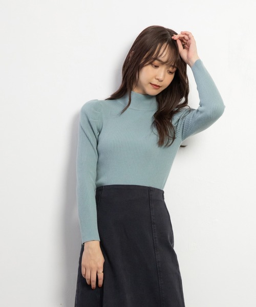 ADIRA（アディラ）の「ハイネックパフスリニット（ニット/セーター・レディース・ライム/ブルーグリーン/ライトベージュ/アイボリー・MEDIUM）」の4枚目の写真