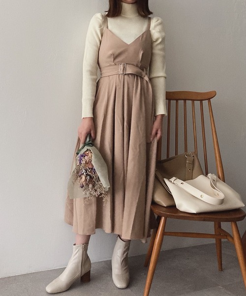 ADIRA（アディラ）の「ハイネックパフスリニット（ニット/セーター・レディース・ライム/ブルーグリーン/ライトベージュ/アイボリー・MEDIUM）」の9枚目の写真