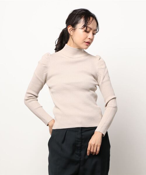 ADIRA（アディラ）の「ハイネックパフスリニット（ニット/セーター・レディース・ライム/ブルーグリーン/ライトベージュ/アイボリー・MEDIUM）」の6枚目の写真