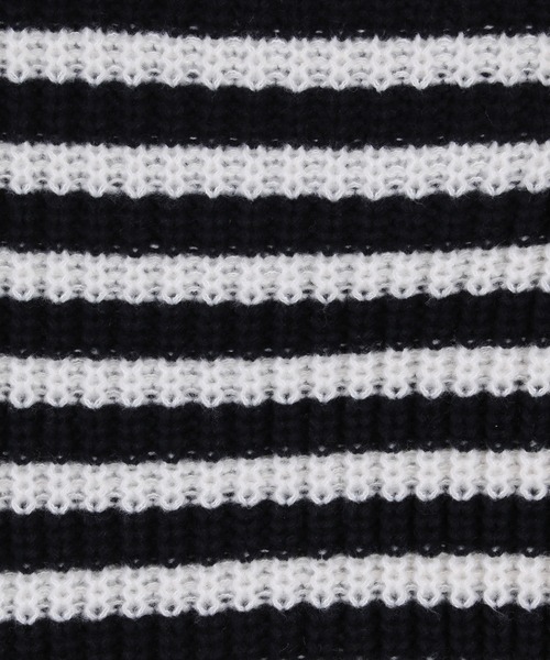WC（ダブル シー）の「ボーダーボリュームニット（ニット/セーター・レディース・ホワイト/ブラック・FREE）」の5枚目の写真