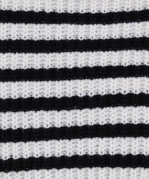 WC（ダブル シー）の「ボーダーボリュームニット（ニット/セーター・レディース・ホワイト/ブラック・FREE）」の3枚目の写真
