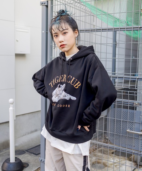 RASVOA(ラスボア)の「TIGERパーカー(パーカー・レディース・ブラック/オフホワイト・FREE)」の4枚目の写真