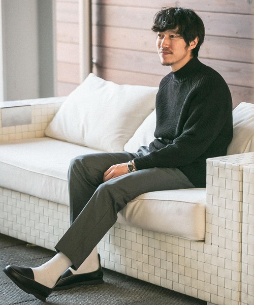 ITEMS URBANRESEARCH（アイテムズ アーバンリサーチ）の「マシンウォッシャブル ハイネック畦ニット（ニット/セーター・メンズ・ブラック/オフホワイト/グリーン/グレー・LARGE/MEDIUM）」の19枚目の写真