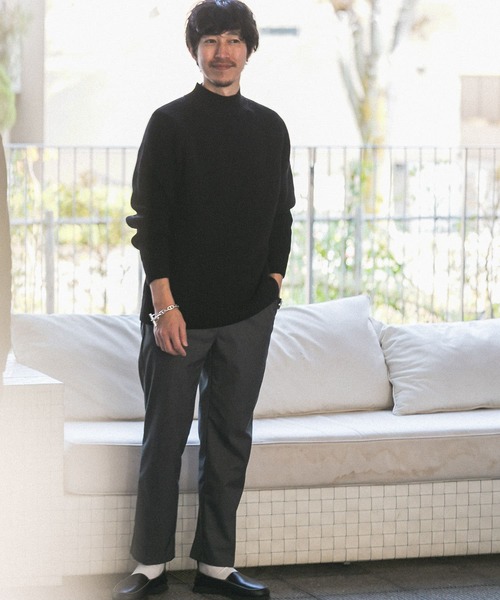 ITEMS URBANRESEARCH（アイテムズ アーバンリサーチ）の「マシンウォッシャブル ハイネック畦ニット（ニット/セーター・メンズ・ブラック/オフホワイト/グリーン/グレー・LARGE/MEDIUM）」の20枚目の写真