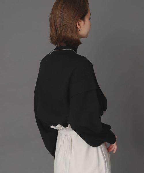 SENSE OF PLACE by URBAN RESEARCH（センスオブプレイスバイアーバンリサーチ）の「ストレッチショルダータックセーター（ニット/セーター・レディース・オフホワイト/グリーン/ブルー/ブラック・ONE）」の7枚目の写真