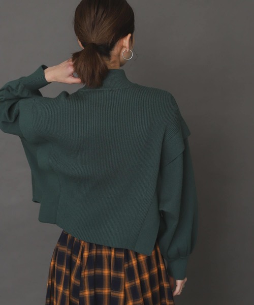 SENSE OF PLACE by URBAN RESEARCH（センスオブプレイスバイアーバンリサーチ）の「ストレッチショルダータックセーター（ニット/セーター・レディース・オフホワイト/グリーン/ブルー/ブラック・ONE）」の19枚目の写真