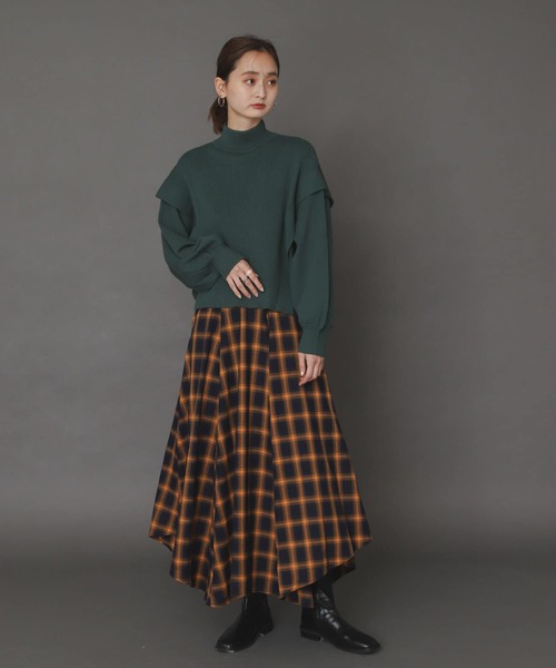 SENSE OF PLACE by URBAN RESEARCH（センスオブプレイスバイアーバンリサーチ）の「ストレッチショルダータックセーター（ニット/セーター・レディース・オフホワイト/グリーン/ブルー/ブラック・ONE）」の21枚目の写真