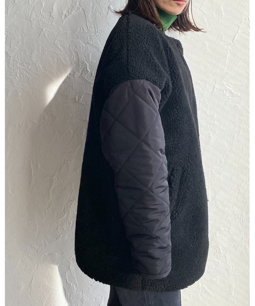 She's Closet（シーズクローゼット）の「ボアキルティングリバーシブル中綿ミドル丈ノーカラーコート（ノーカラーコート・レディース・ブラック/アイボリー/カーキ/グレイッシュベージュ・FREE）」の6枚目の写真