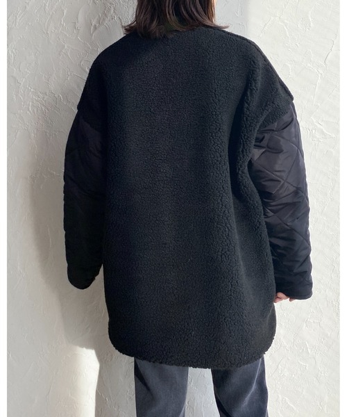 She's Closet（シーズクローゼット）の「ボアキルティングリバーシブル中綿ミドル丈ノーカラーコート（ノーカラーコート・レディース・ブラック/アイボリー/カーキ/グレイッシュベージュ・FREE）」の7枚目の写真