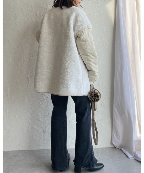 She's Closet（シーズクローゼット）の「ボアキルティングリバーシブル中綿ミドル丈ノーカラーコート（ノーカラーコート・レディース・ブラック/アイボリー/カーキ/グレイッシュベージュ・FREE）」の16枚目の写真