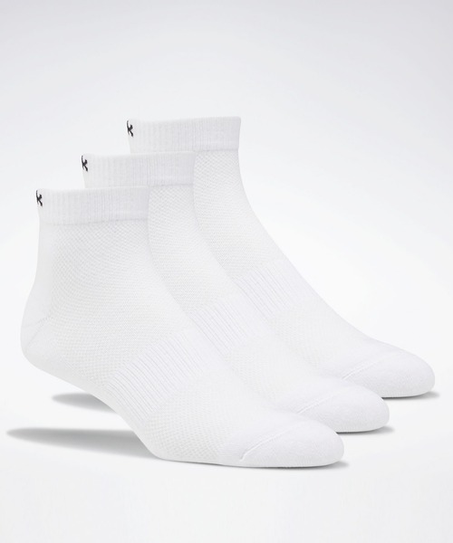 Reebok(リーボック)の「アクティブ ファウンデーション アンクル ソックス 3足組 / Active Foundation Ankle Socks 3 Pairs(ソックス/靴下・メンズ・ホワイト×ホワイト/ブラック/ブラック×ブラック・LARGE/MEDIUM/SMALL/X-LARGE)」の2枚目の写真