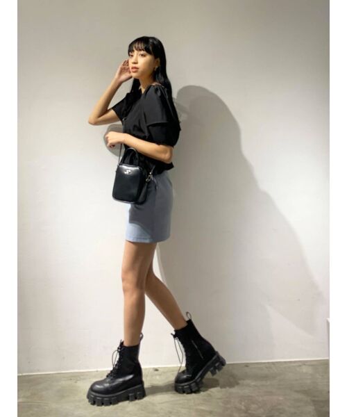 EMODA（エモダ）の「ワイドベルトハイウエストスカート（スカート・レディース・グレー/ブルー/アイボリー・SMALL/MEDIUM）」の19枚目の写真