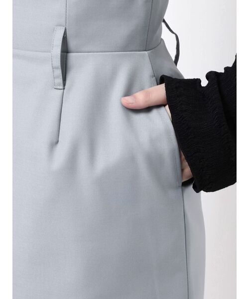 EMODA（エモダ）の「ワイドベルトハイウエストスカート（スカート・レディース・グレー/ブルー/アイボリー・SMALL/MEDIUM）」の13枚目の写真
