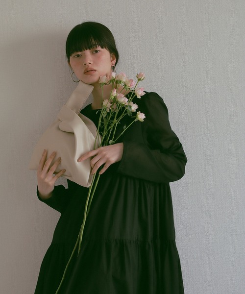 EFOLE(エフォル)の「マルシェ ミニバッグ【再入荷】(ハンドバッグ・レディース・ブラック/オフホワイト/オリーブ/シルバー/ゴールド・FREE)」の13枚目の写真