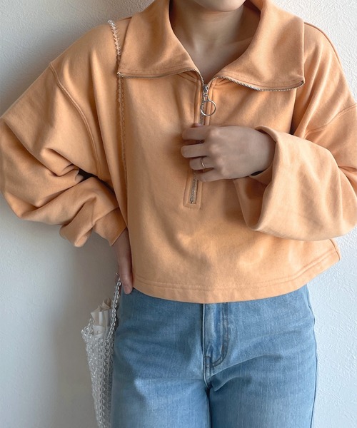 w closet（ダブルクローゼット）の「ハーフZIPクロップドスウェット（スウェット・レディース・オフホワイト/オレンジ/グリーン・FREE）」の3枚目の写真