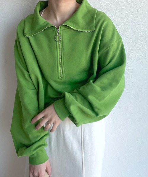 w closet（ダブルクローゼット）の「ハーフZIPクロップドスウェット（スウェット・レディース・オフホワイト/オレンジ/グリーン・FREE）」の2枚目の写真