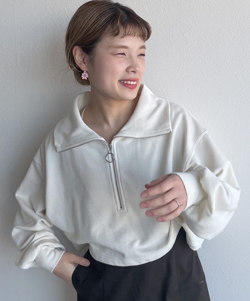 w closet（ダブルクローゼット）の「ハーフZIPクロップドスウェット（スウェット・レディース・オフホワイト/オレンジ/グリーン・FREE）」の5枚目の写真