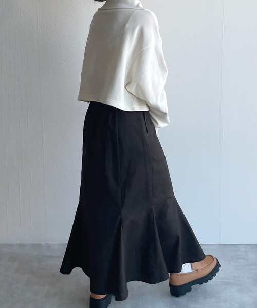 w closet（ダブルクローゼット）の「ハーフZIPクロップドスウェット（スウェット・レディース・オフホワイト/オレンジ/グリーン・FREE）」の7枚目の写真