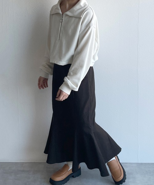 w closet（ダブルクローゼット）の「ハーフZIPクロップドスウェット（スウェット・レディース・オフホワイト/オレンジ/グリーン・FREE）」の11枚目の写真