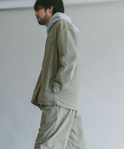 BURLAP OUTFITTER（バーラップアウトフィッター）の「『別注』BURLAP OUTFITTER×DOORS　SupplexNylonCARDIGAN2（ナイロンジャケット・メンズ・ブルー/ダークグレー/ライトグレー/ライトカーキ・M/L）」の8枚目の写真