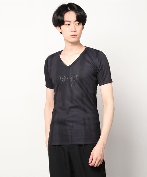 kiryuyrik（キリュウキリュウ）の「V-NeckT-Shirt（Tシャツ/カットソー・メンズ・ブラック/ピンク・SMALL/MEDIUM）」の2枚目の写真