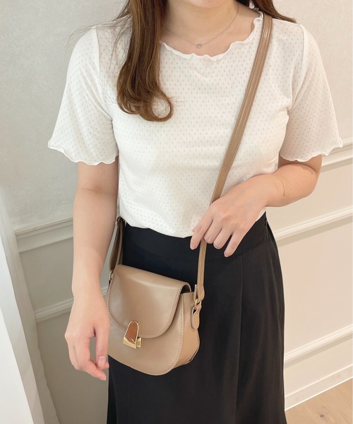 apres jour(アプレジュール)の「アイレットメローT【ZOZOTOWN限定アイテム】(Tシャツ/カットソー・レディース・ブルー/ピンク/オフホワイト・フリー/X-LARGE)」の4枚目の写真
