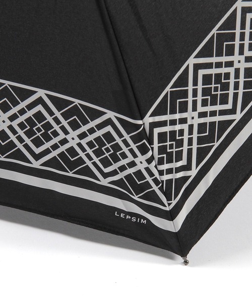 LEPSIM(レプシィム)の「幾何柄折り畳み傘 267583(折りたたみ傘・レディース・ブラウン/ブラック・ONE SIZE)」の6枚目の写真