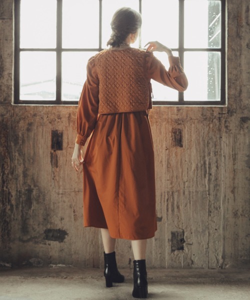 Cheek（チーク）の「キルティングベストＳＥＴワンピース（ワンピース・レディース・ブラウン/オレンジ/アイボリー・MEDIUM）」の8枚目の写真