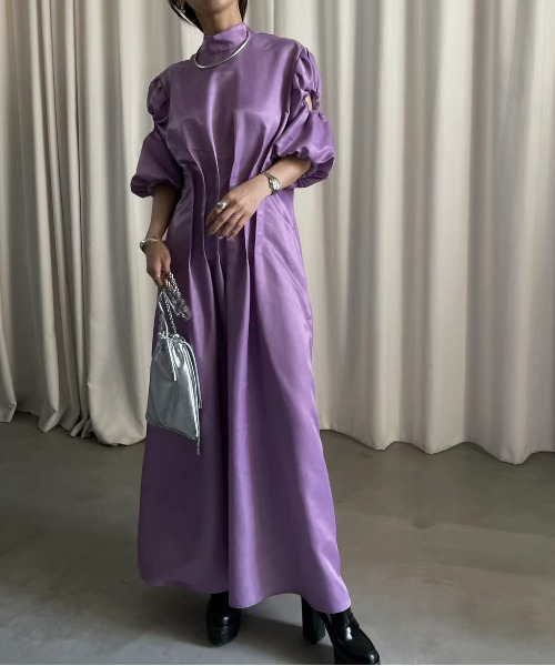 Ameri（アメリ）の「GATHER SLEEVE WAIST TUCK DRESS