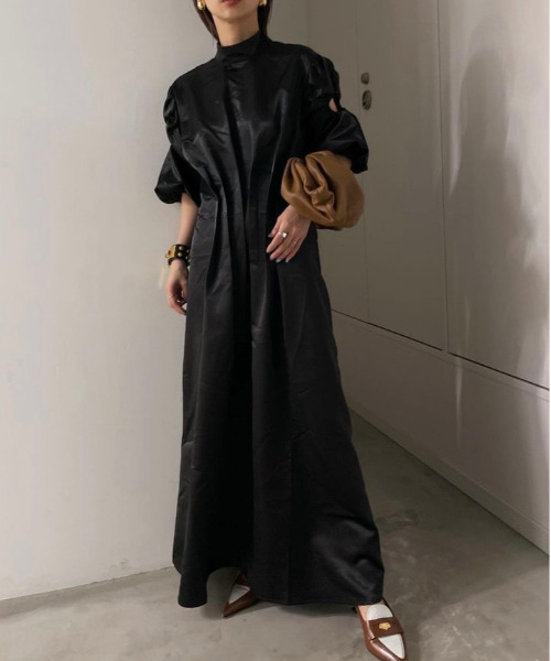 Ameri（アメリ）の「GATHER SLEEVE WAIST TUCK DRESS
