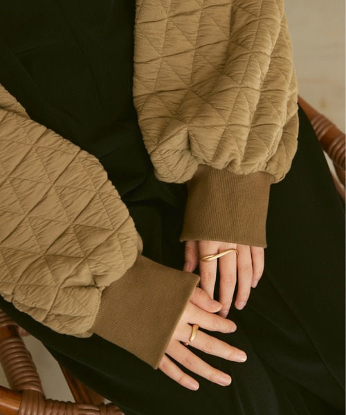 moi tytto（モイテュット）の「配色キルティングトップス（スウェット・レディース・オレンジ/ベージュ/カーキ・FREE）」の9枚目の写真