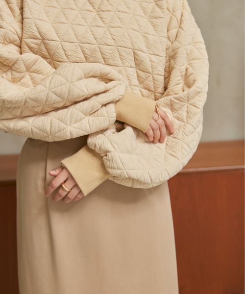 moi tytto（モイテュット）の「配色キルティングトップス（スウェット・レディース・オレンジ/ベージュ/カーキ・FREE）」の14枚目の写真