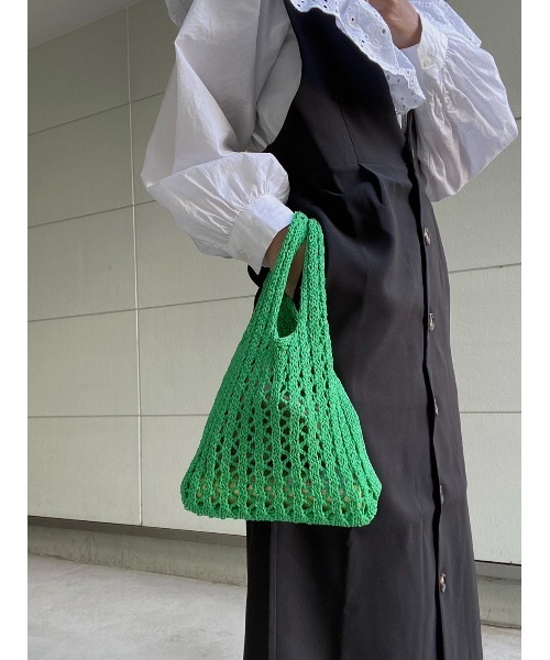 AMAIL(アマイル)の「Puchi mini bag(ハンドバッグ・レディース・ベージュ/グリーン・FREE)」の2枚目の写真