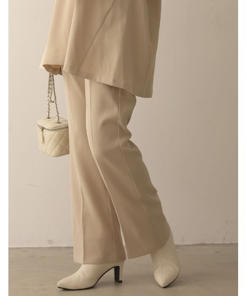 Re:EDIT（リエディ）の「[2022A/W COLLECTION][低身長/高身長サイズ有]ストレッチツイルスリムフレアパンツ（その他パンツ・レディース・ブラック/アイボリー/モカ・SMALL/MEDIUM/LARGE/SHORT/TALL）」の15枚目の写真