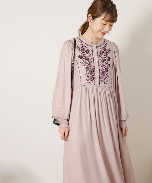 専用！アーバンリサーチ サニーレーベル 白刺繍 ブラック 他2枚 フラワーMIXサテンドットワンピース[LA36-26R602]｜URBAN