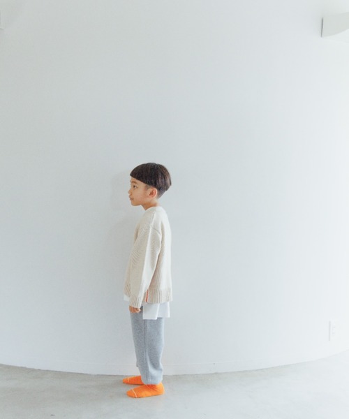 LOWRYS FARM（ローリーズファーム）の「ニットチャイナカーディガン　356928（ニット/セーター・キッズ・アイボリー/ブラック/パープル・110cm/120cm/130cm/140cm/150cm）」の17枚目の写真