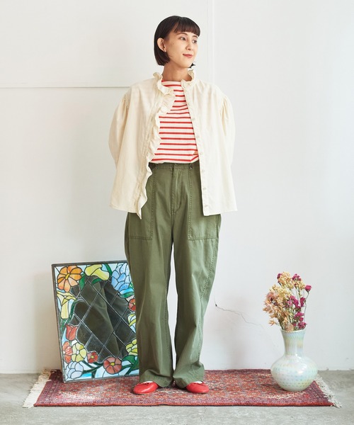 CHILD WOMAN（チャイルドウーマン）の「シャツコール フリル衿シャツ（シャツ/ブラウス・レディース・サックスブルー/アイボリー/ダークブラウン・FREE）」の6枚目の写真