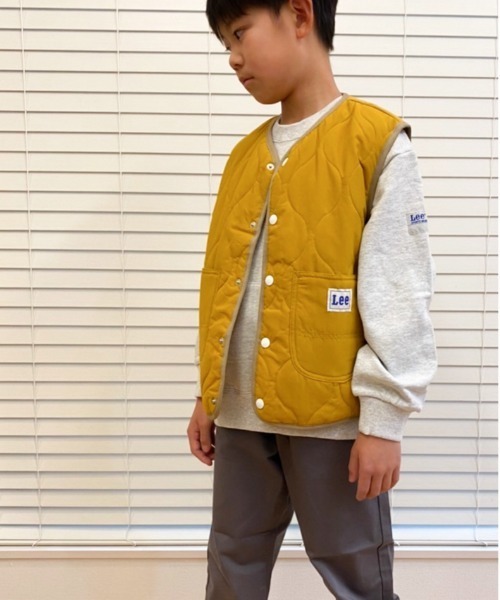 Lee（リー）の「Lee/リー キッズ　ナイロン弱撥水ヒョウタンキルト中綿ベスト（ベスト・キッズ・マスタード/ブラック/カーキ/ブルー・140/150/130）」の4枚目の写真