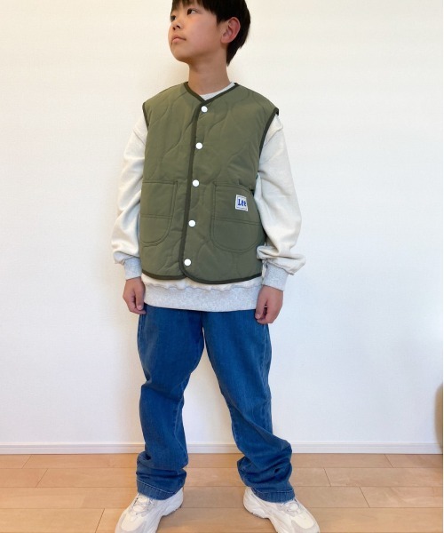Lee（リー）の「Lee/リー キッズ　ナイロン弱撥水ヒョウタンキルト中綿ベスト（ベスト・キッズ・マスタード/ブラック/カーキ/ブルー・140/150/130）」の10枚目の写真