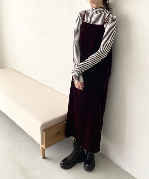 LOWRYS FARM（ローリーズファーム）の「ベロアキャミワンピース　166101（ワンピース・レディース・ブラック/レッド・FREE）」の10枚目の写真