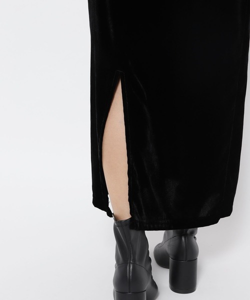 LOWRYS FARM（ローリーズファーム）の「ベロアキャミワンピース　166101（ワンピース・レディース・ブラック/レッド・FREE）」の18枚目の写真