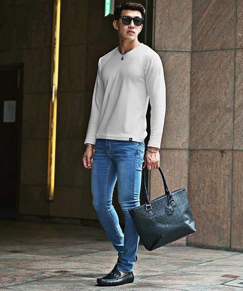 SOMEDIFF（サムディフ）の「【SOMEDIFF】プレミアム長袖Tシャツ メンズ ロンT 無地 クルーネック Vネック ゴルフウェア カットソー スリムフィット 春服 冬服（Tシャツ/カットソー・メンズ・ホワイト/ブラック/ネイビー/グレー/ホワイト系1/ブラック系1/グレー系1/ネイビー系1/ダークベージュ/アッシュグレー/ベージュ系1/グレー系2/ホワイト系2/ブラック系2/レッド/レッド系1・M/L/XL/XXL）」の21枚目の写真