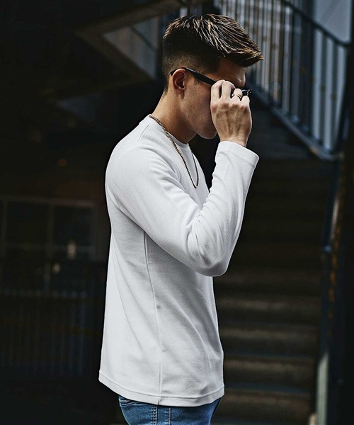 SOMEDIFF（サムディフ）の「【SOMEDIFF】プレミアム長袖Tシャツ メンズ ロンT 無地 クルーネック Vネック ゴルフウェア カットソー スリムフィット 春服 冬服（Tシャツ/カットソー・メンズ・ホワイト/ブラック/ネイビー/グレー/ホワイト系1/ブラック系1/グレー系1/ネイビー系1/ダークベージュ/アッシュグレー/ベージュ系1/グレー系2/ホワイト系2/ブラック系2/レッド/レッド系1・M/L/XL/XXL）」の19枚目の写真