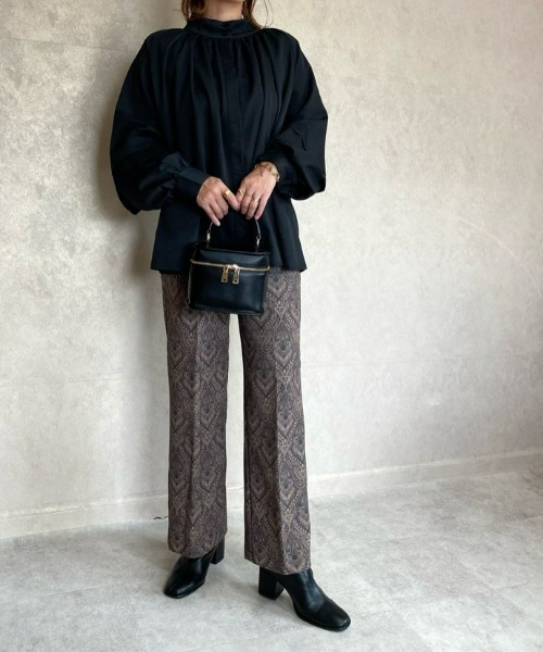 ECRIRE（エクリール）の「【miho.a.nicoコラボ】タックスリーブブラウス（シャツ/ブラウス・レディース・ベージュ/ブラック/オフホワイト・M/L）」の22枚目の写真