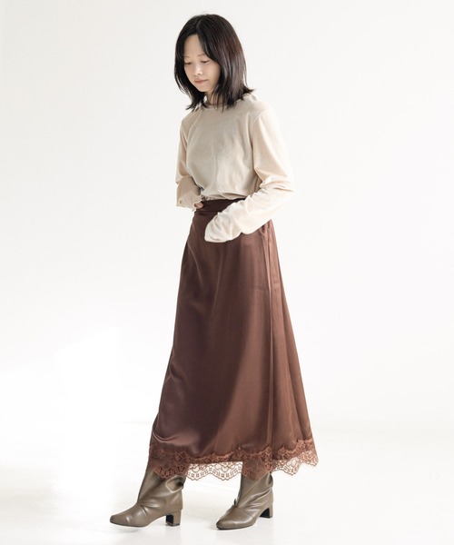 SESTO(セスト)の「ワイドシャフトミドルヒールロングブーツ(ブーツ・レディース・ブラック/ベージュ/ブラック系その他/ダークブラウン・S/M/L/LL/3L)」の20枚目の写真
