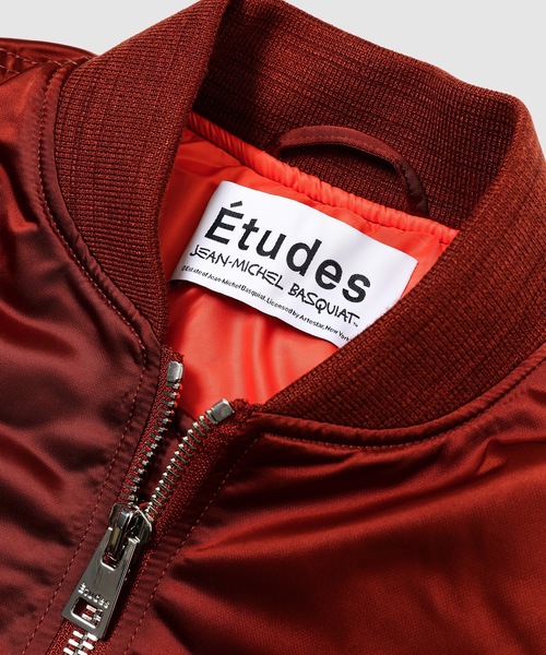 ETUDES(エチュード)の「HORIZON CASSIUS CLAY BRICK RED(MA-1・メンズ・レッド・46/48/50)」の3枚目の写真