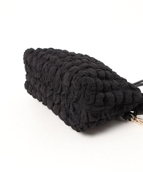 ALTROSE（アルトローズ）の「【WEARISTA　haruさん紹介】ショルダーバッグ [バブル]（ショルダーバッグ・レディース・ブルー/ブラック/ブラウン/アイボリー・FREE）」の6枚目の写真