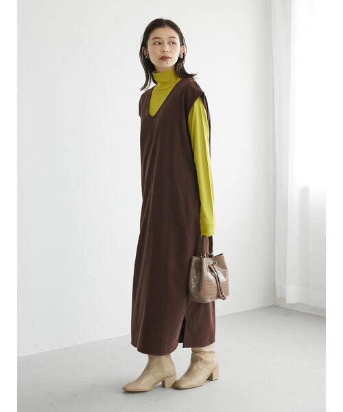 Petit fleur(プチフルール)の「・Petit Fleur Vネックワンピース(ジャンパースカート・レディース・ライトカーキ/グレイッシュベージュ/ブラウン/ブラック・FREE)」の15枚目の写真