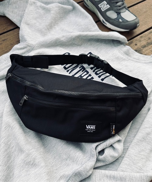 vanson calee ボディバッグ ブラック・ホワイト 楽天市場】ボディバッグ / VANS (ヴァンズ) チェッカー フラップ