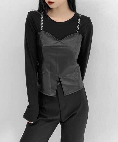 LVEU.（ラブユ.）の「Faux leather chain bustier & long sleeve tee / 合皮チェーンビスチェ＆ロンT（キャミソール・レディース・ブラック・FREE）」の13枚目の写真
